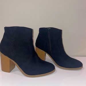 American Rag booties